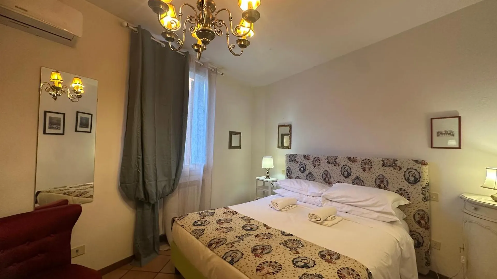 Bohemien Pop Casa Vacanze Aparthotel Bologna