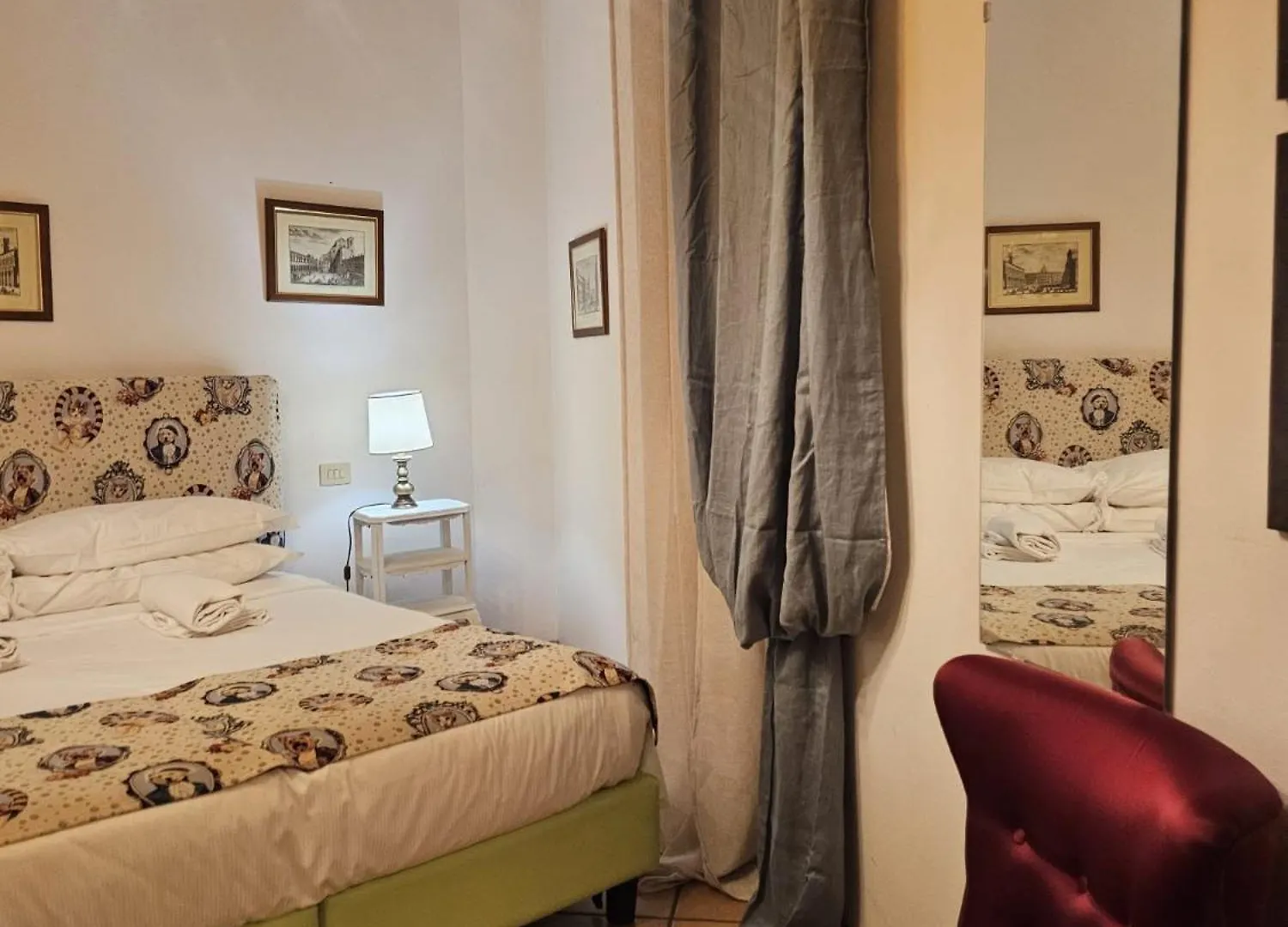 Bohemien Pop Casa Vacanze Aparthotel Bologna Italy